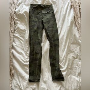 lululemon align 25” pants - size 4